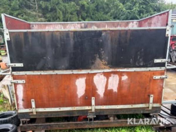 Tippvagn K-mek AB Kyrkogårdsvagn