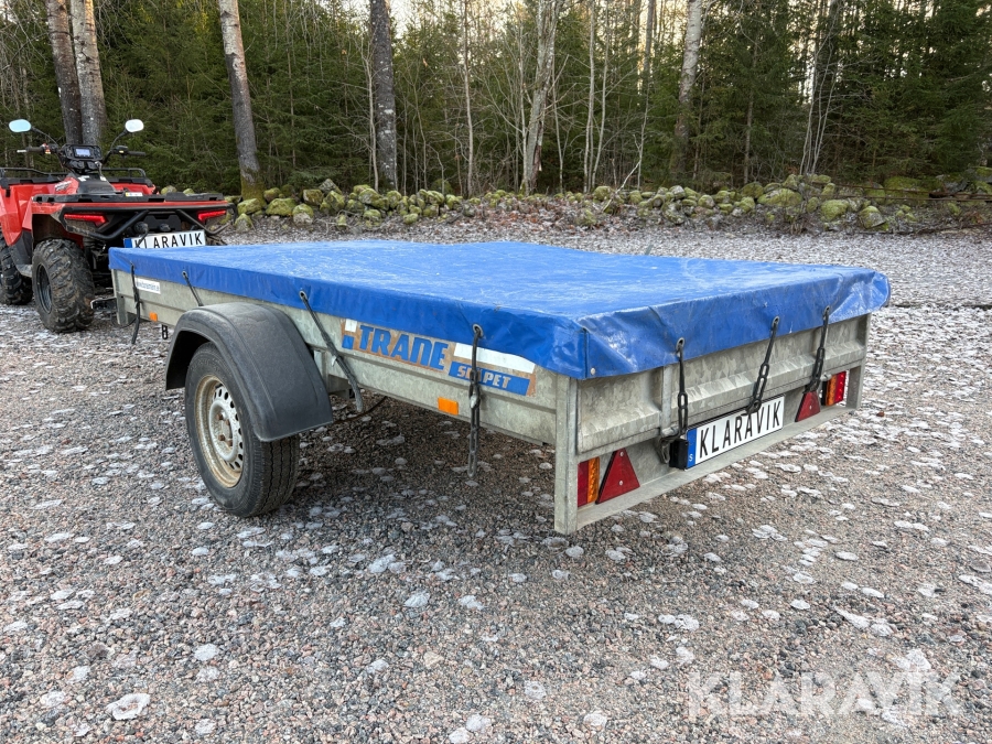Personbilssläp Tranesläpet med galler