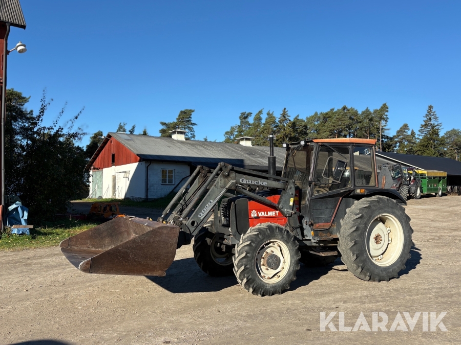 Traktor Valmet 555