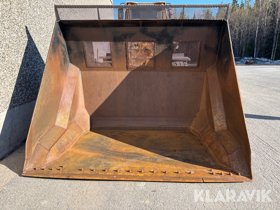 Högtippande skopa AMM 9,5 m3