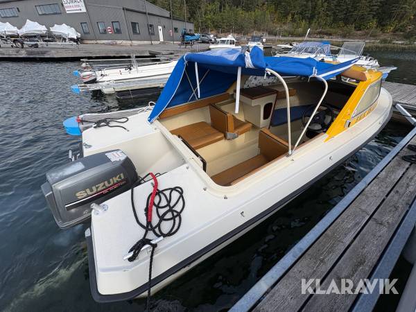 Båt Flipper 570 med Suzuki 55