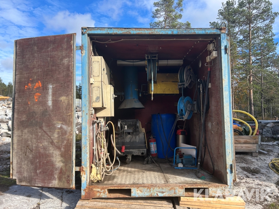 Tvättcontainer 10 fot med hetvattentvätt samt högtryckstvätt Kärcher HD 9/16 ST-H