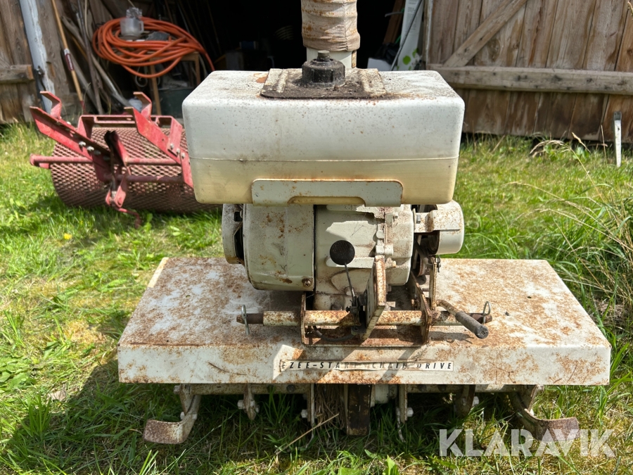 Minitraktor med redskap Volvo BM Mini 1330, Lidköping, Klara