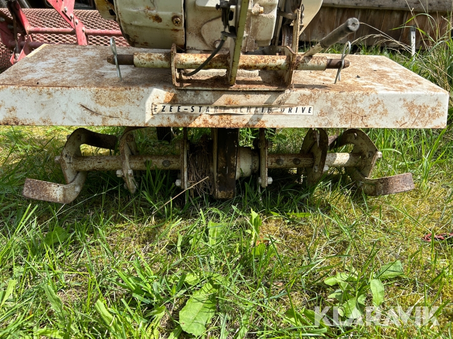 Minitraktor med redskap Volvo BM Mini 1330, Lidköping, Klara
