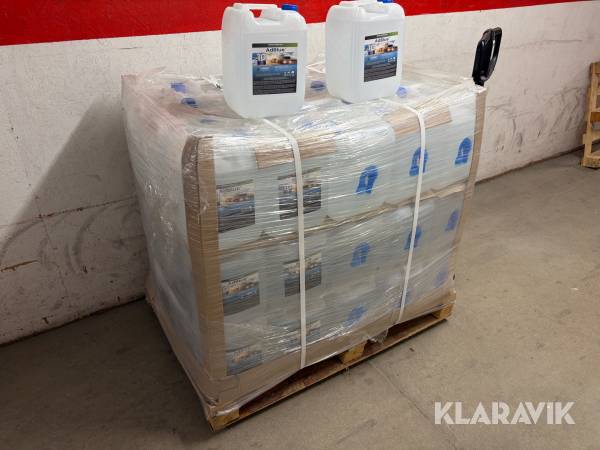 Adblue 4 pallar (2400L) HREIN