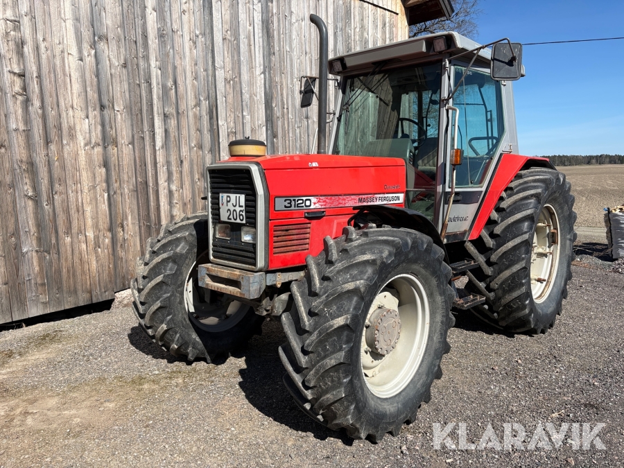 Traktor Massey Ferguson 3120