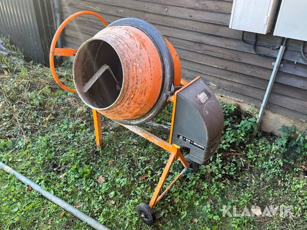 Betongblandare Serva B134