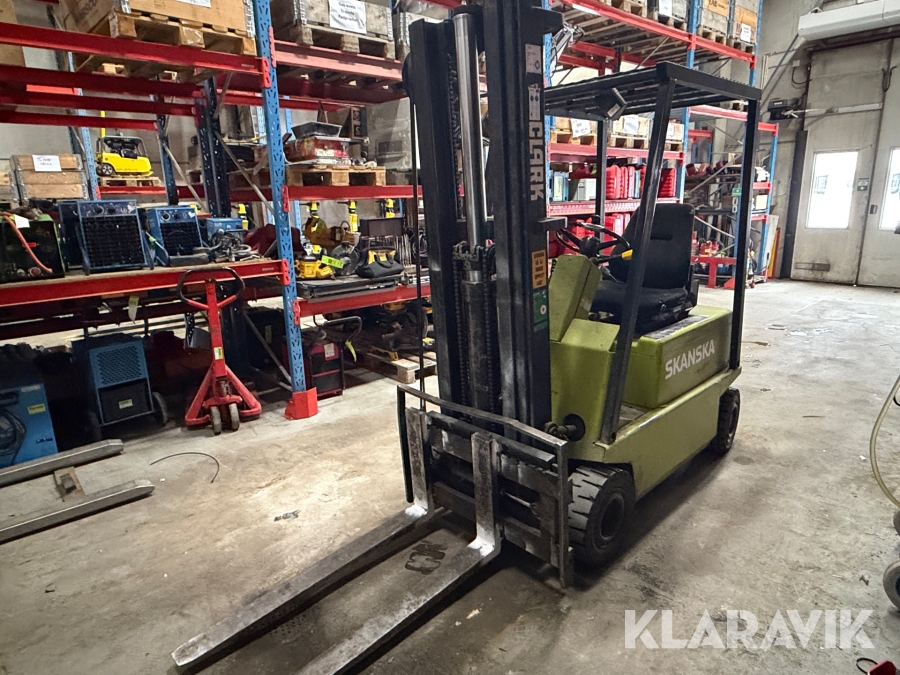 Motviktstruck Clark EM15