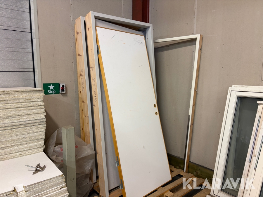 Innerdörrar med karm 6 st