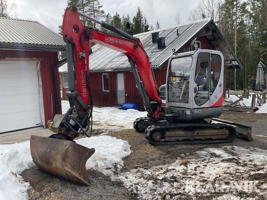 Grävmaskin Neuson 6003 med redskap