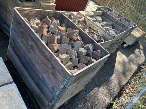 Diverse gatsten - Totalt cirka 6 pall