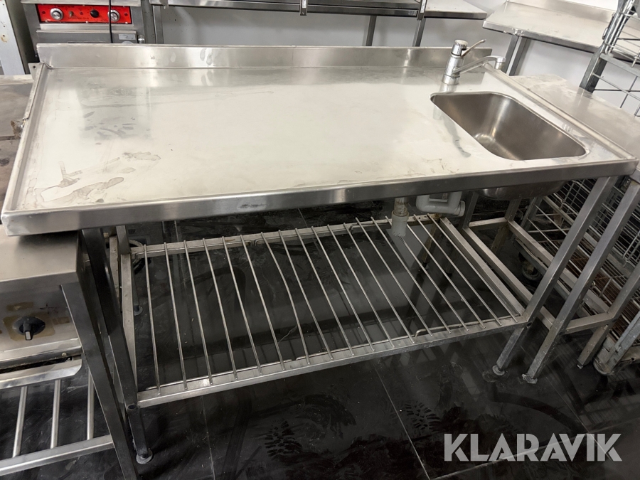 Diskbänk med ho och kran