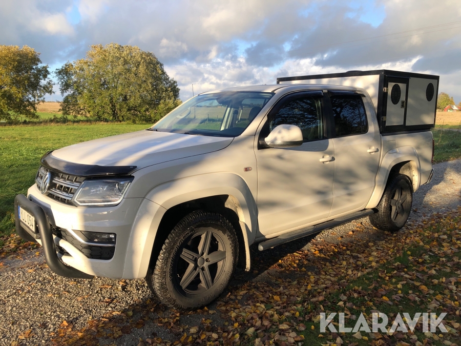Pickup Volkswagen Amarok 3.0 V6 BlueMotion Highline  4WD med WT-Metall hundkåpa
