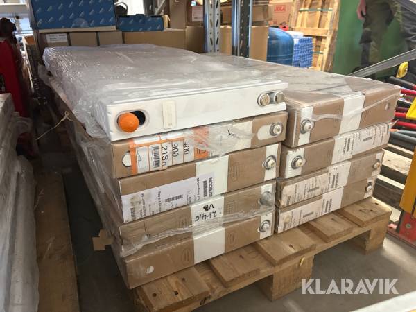 Radiatorer blandade märken och storlekar