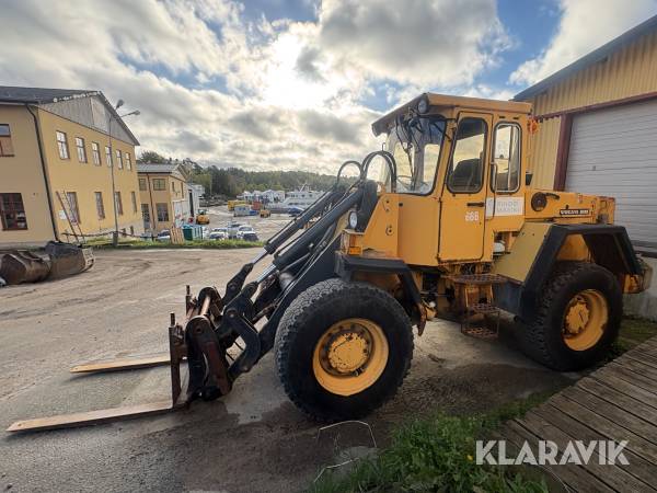 Hjullastare Volvo BM 4200B med redskap