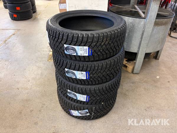 Däck Good Year Ultragrip Arctic 2 235/50r20 4st