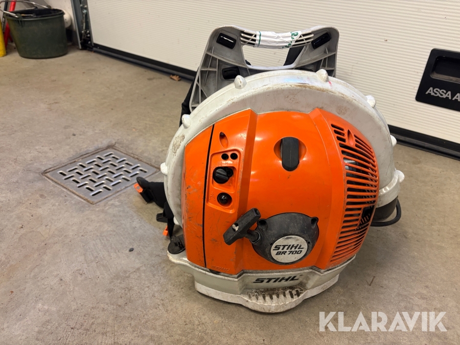 Lövblås Stihl BR700