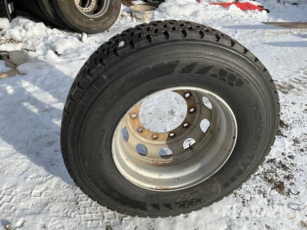 Drivhjul till lastbil 315/70-22,5 4st