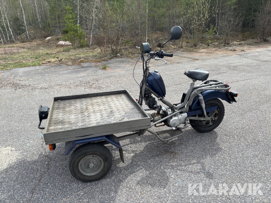 Flakmoped Norsjö Carrier 4-stroke