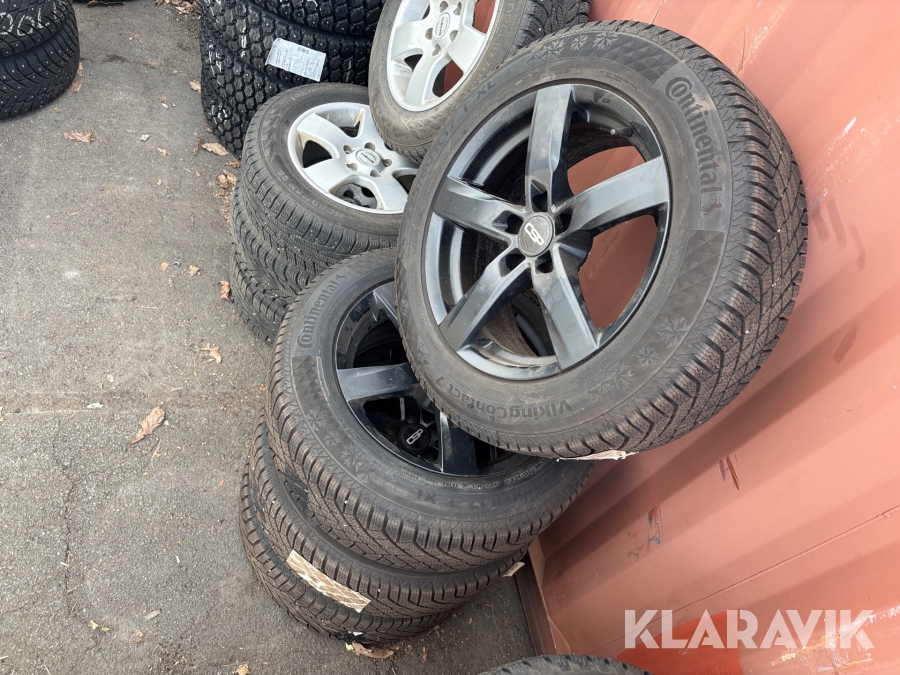 Personbilsdäck Continental Viking Contact 7 225/60 R17 - 4st