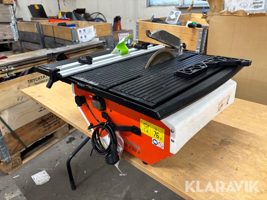 Kakel & klinkersåg Husqvarna TS 230F