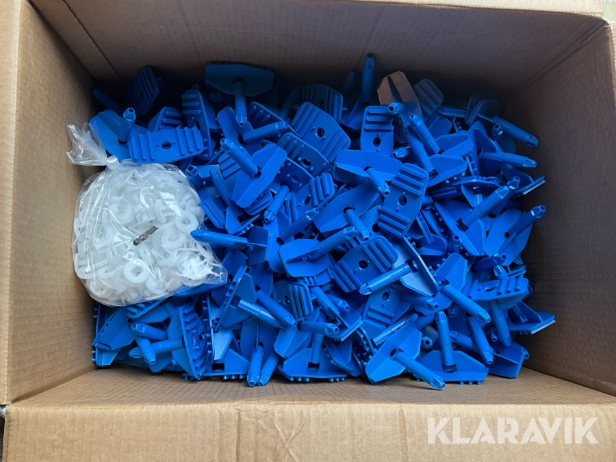 Fasadplugg Finja ISO-Plus trä 80mm