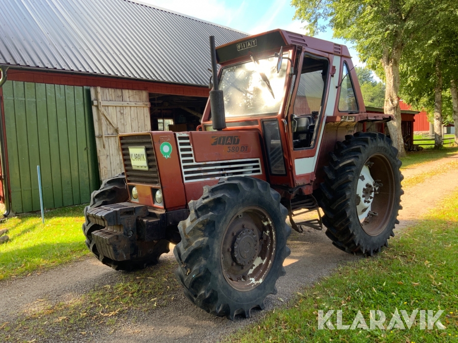 Traktor Fiat 580 DT