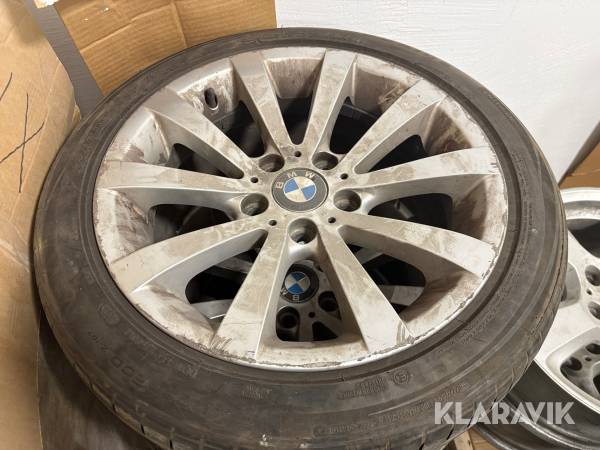 Sommardäck på fälg 4 st Audi 225/45R17