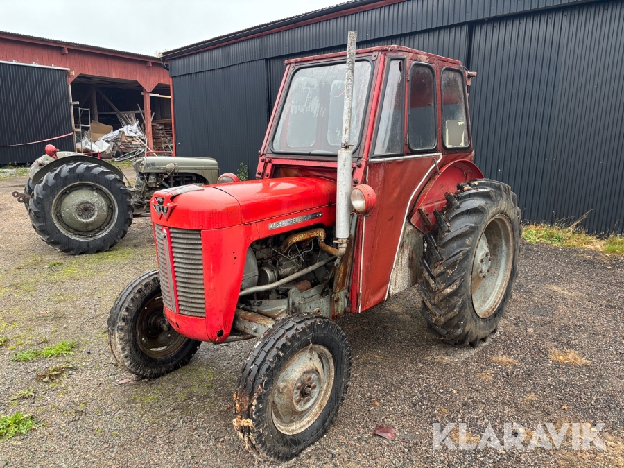 Veterantraktor Massey Ferguson 25