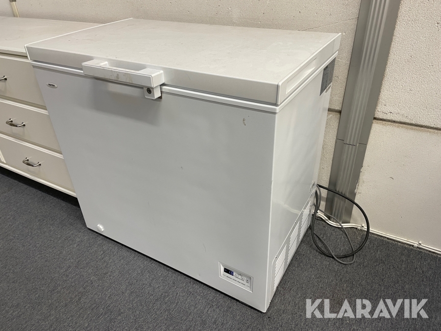 Frysbox Matsui M200CFW17E
