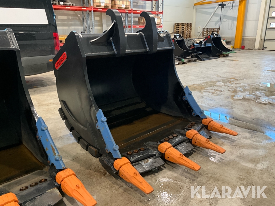 Bergsskopa Häggbloms 2,8 m3 SMP105