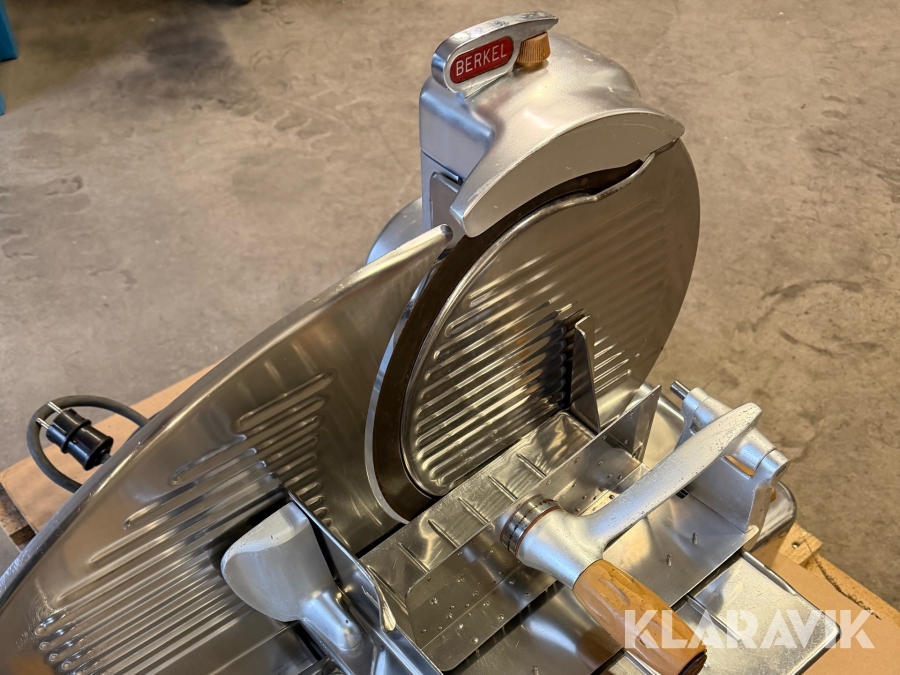 Skärmaskin Berkel 834