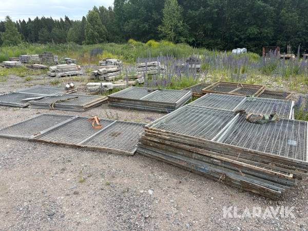 Hundgrindar till rastgård