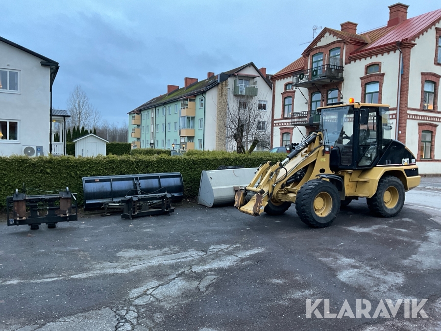 Hjullastare CAT 908 med tillbehör