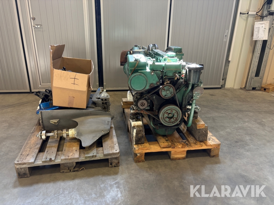 Marinmotor Volvo Penta AQAD41A komplett med drev DP290A och sköld
