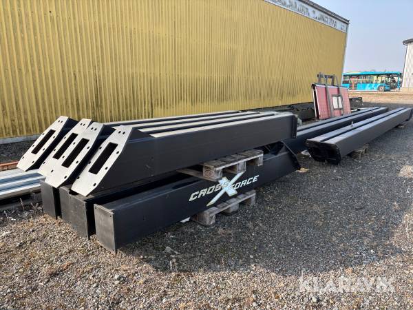 Stort parti balkar 24st