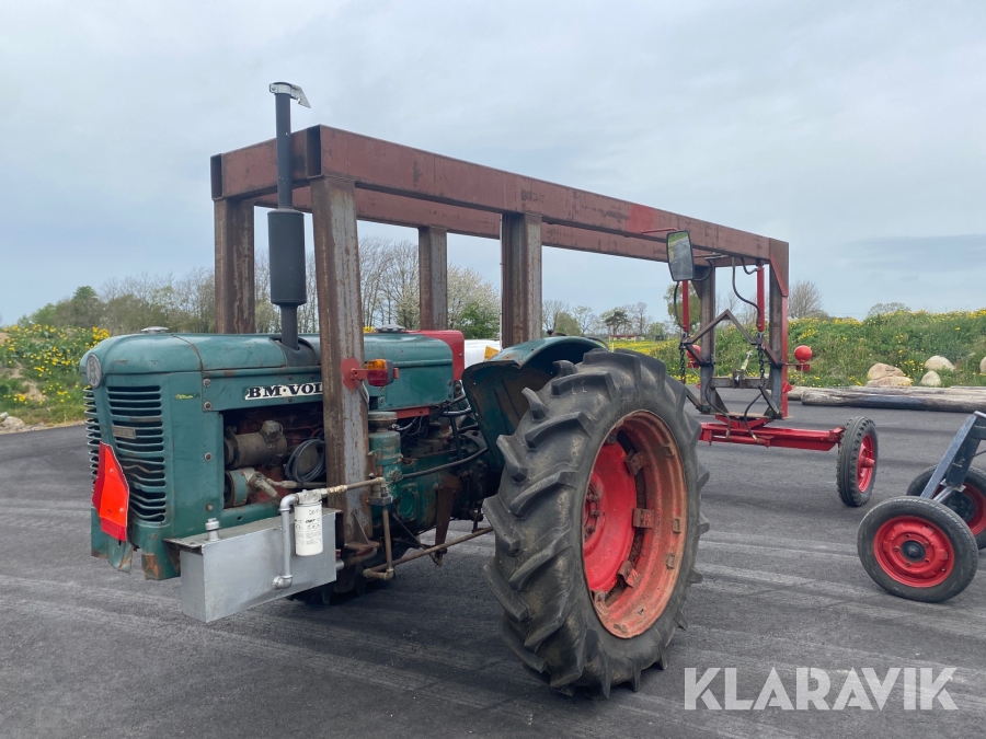 Redskapsbärare Volvo BM 36 med Radhacka 