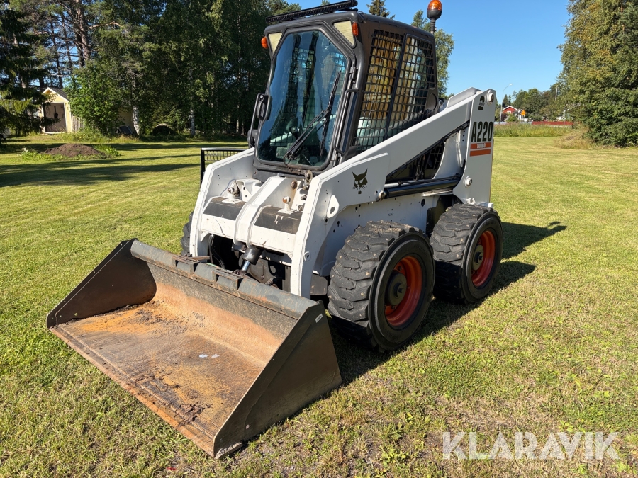 Redskapsbärare Bobcat A220