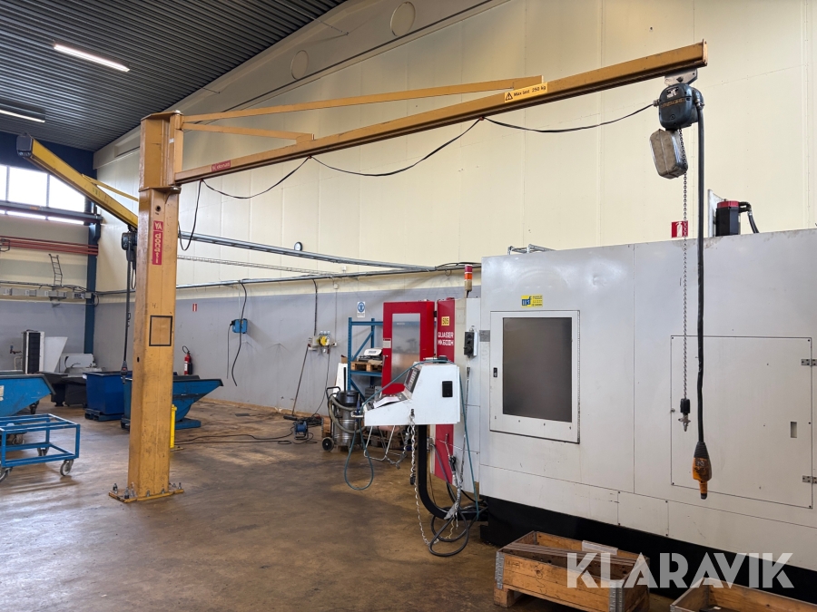 Pelarsvängkran Donati / Demag med Telfer 250 kg