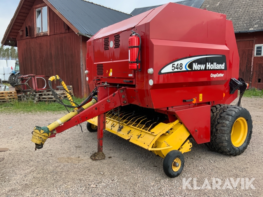Rundbalspress New Holland 548 CropCutter