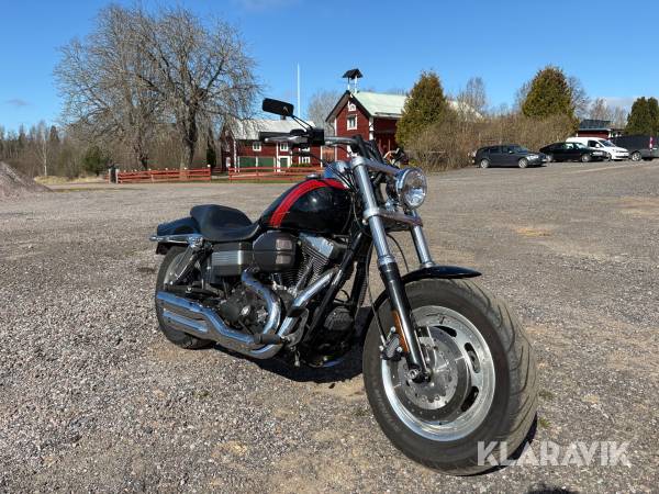 Motorcykel Harley-Davidsson Fat Bob