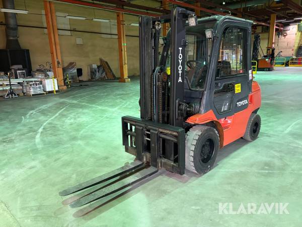 Motviktstruck Diesel Toyota 7FDF30