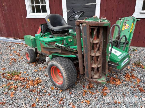Gräsklippare Ransomes 213D