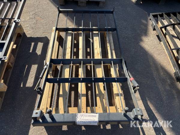 Rivningsgaller framruta Develon DX140W/LC-7