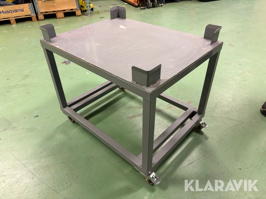 Rullvagn för halvpall