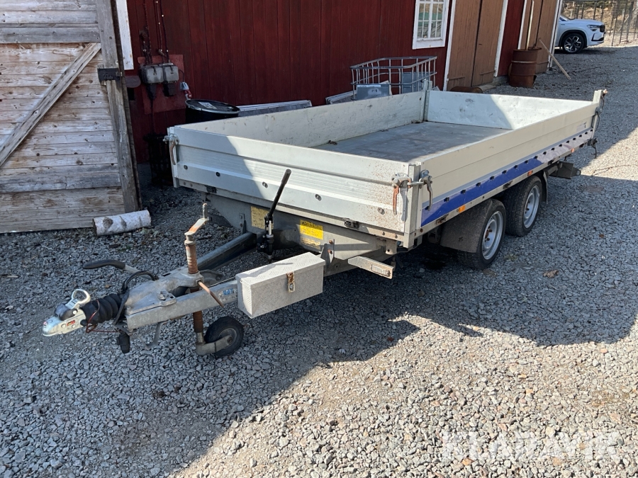Personbilssläp Variant 3519TB 3-vägs tipp