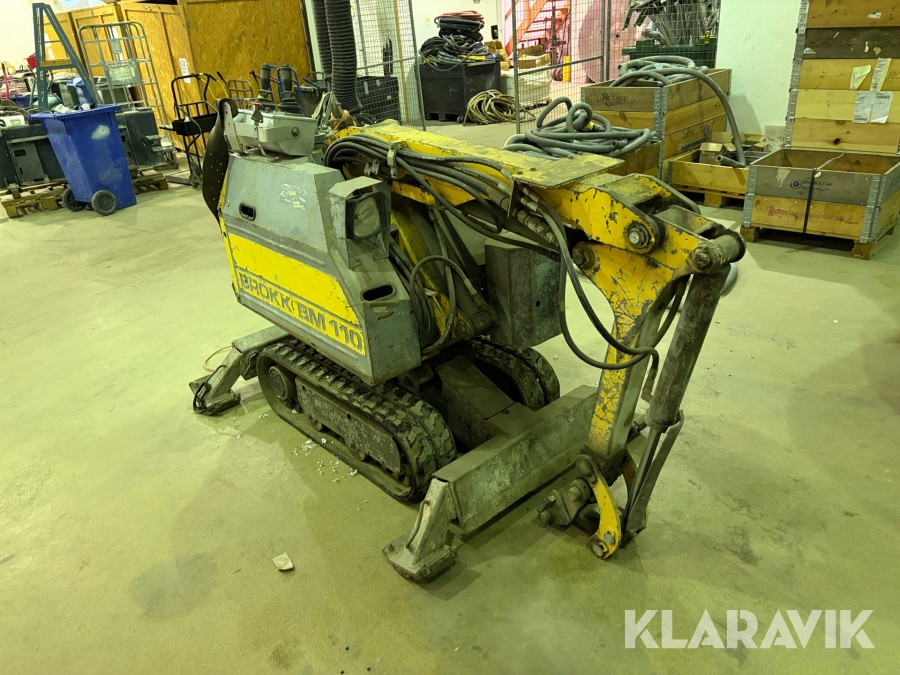 Rivningsrobot Brokk BM110