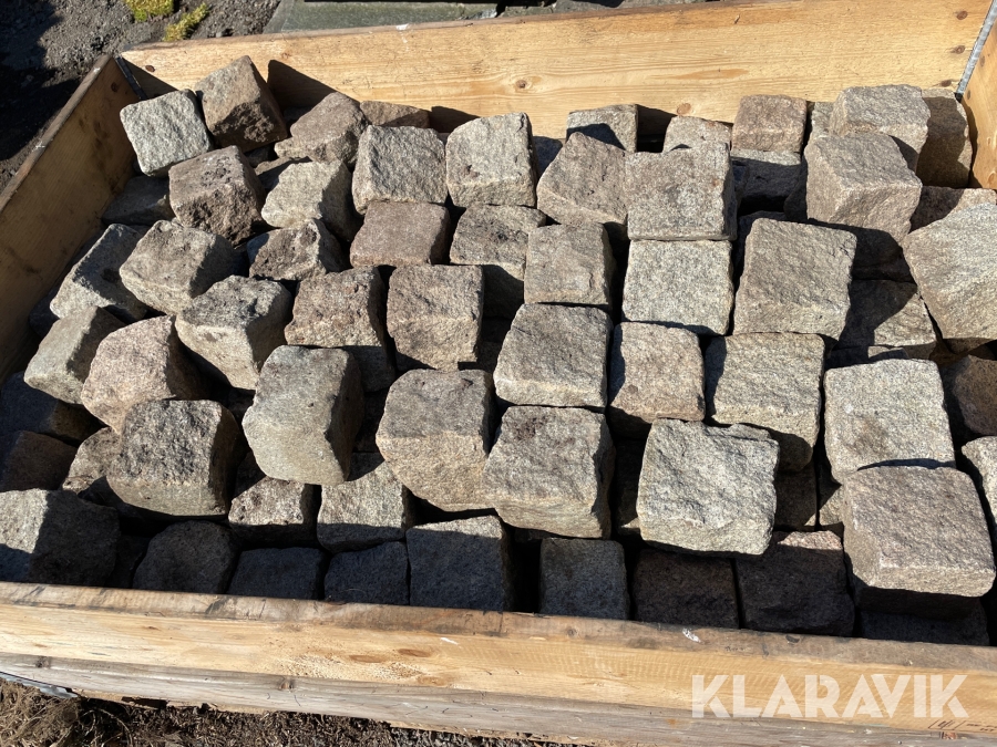 Gatsten knott 2 pallar, ca 450 st