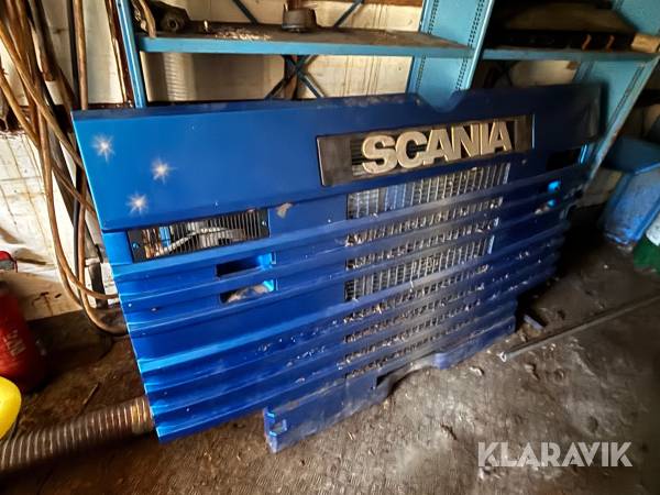 Frontlucka till Scania Scania