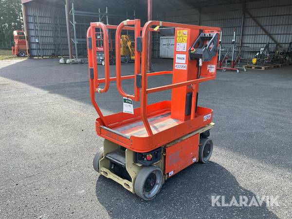 Pelarlift JLG 1230ES